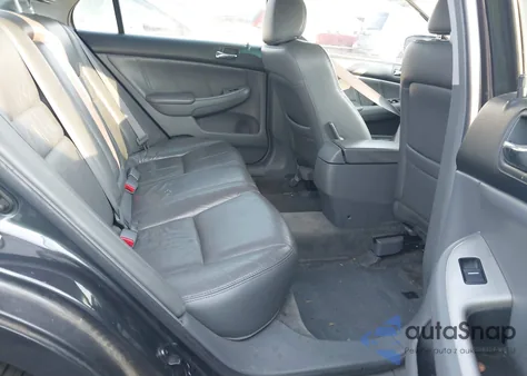 2004 Honda Accord 2.4 Ex from USA, damaged, VIN 1HGCM56754A178233